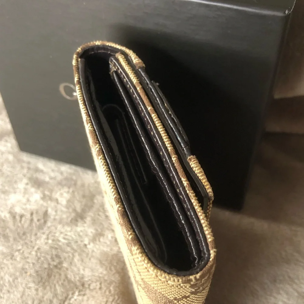 GUCCI GG Sherry Line Horsebit Trifold Wallet COMES WITH GUCCI BOX - Picture 5 of 17